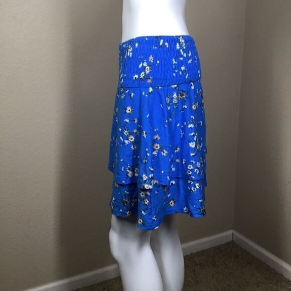 Topshop Shirred Tier Ditsy Mini Skirt (E15) - Picture 4 of 6